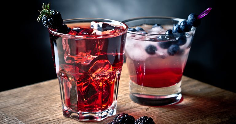 gin cocktails for summer bramble